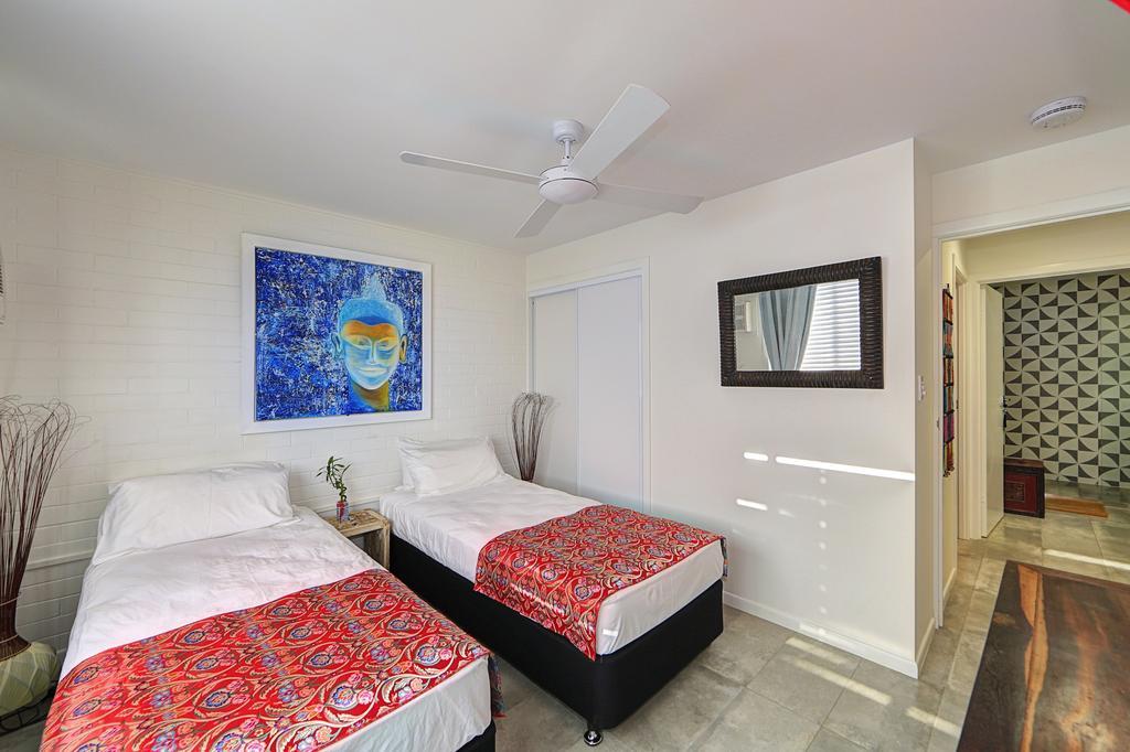 Zen Beach Retreat Hotel Bargara Exterior photo