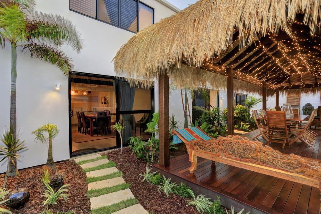 Zen Beach Retreat Hotel Bargara Exterior photo