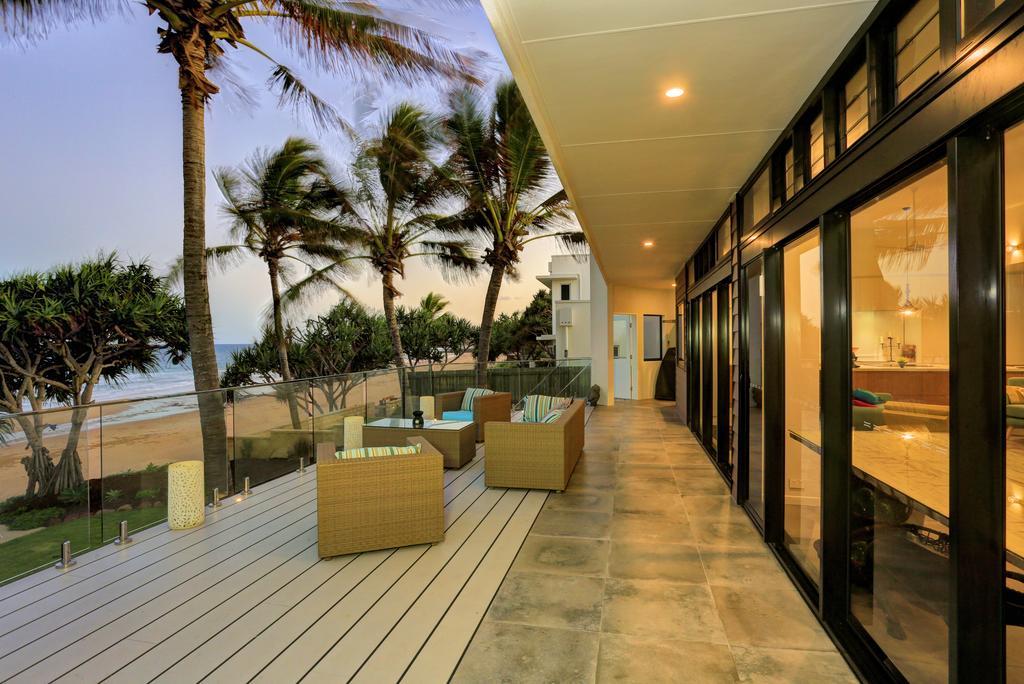 Zen Beach Retreat Hotel Bargara Exterior photo